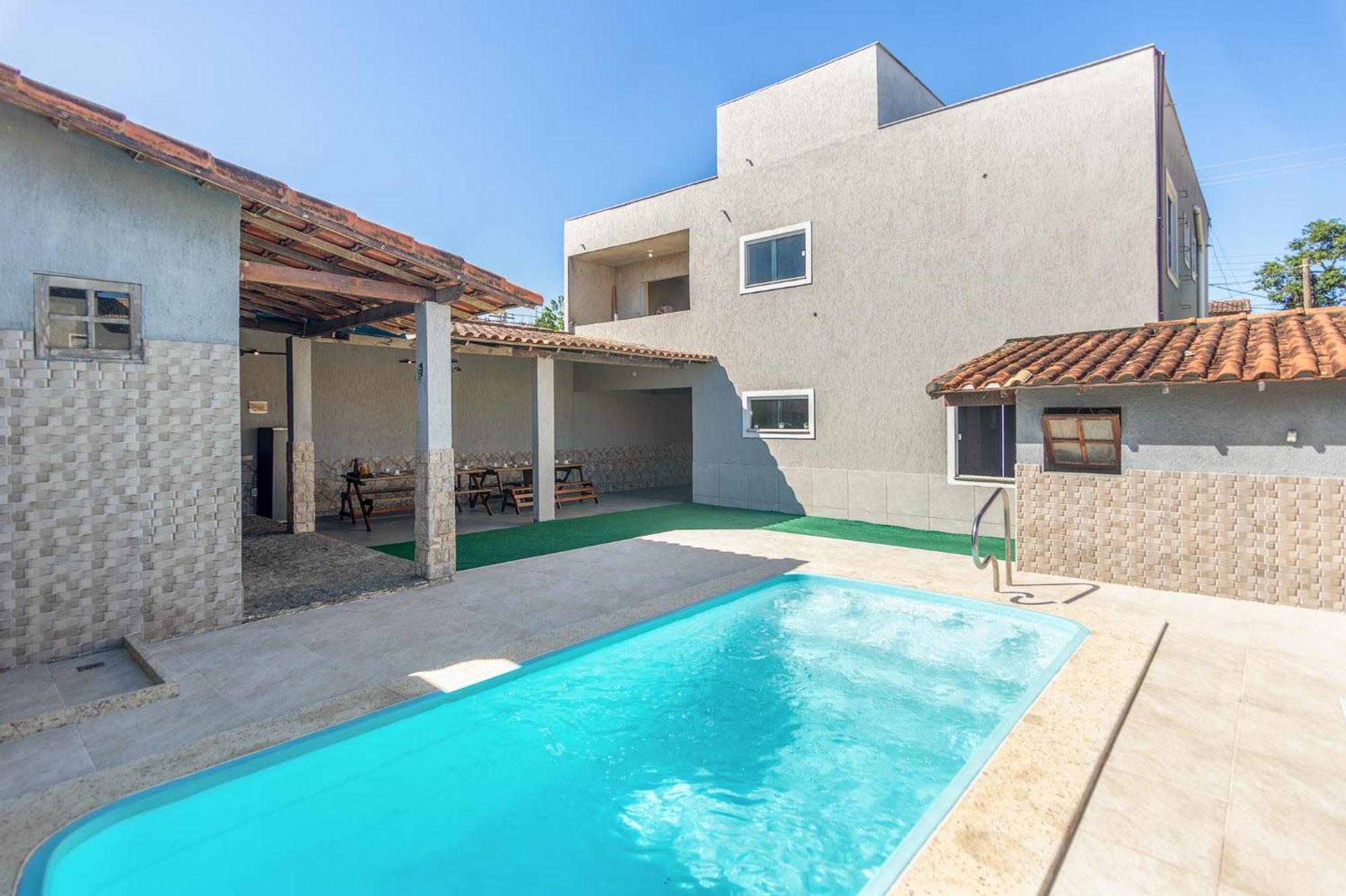 Refugio Tropical Casa De Praia Com Piscina Aquecida E 4 Suites E Garagem 3 Carros, 800 Mtrs Da Praia Internet 700 Mbps, Condominio Privado Com Pista De Skate , Quadra De Futevolei , Campos E Quadras De Futebol! Cabo Frio Exterior photo